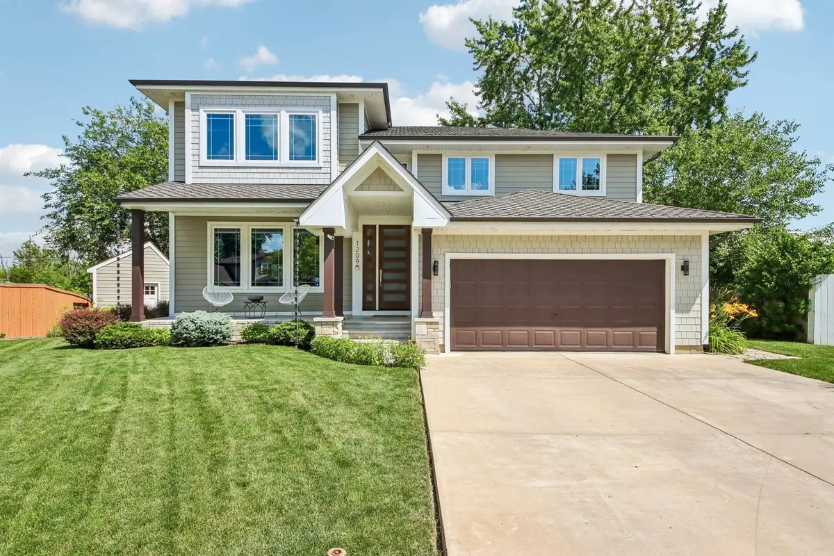 1209 Diane Lane, Elk Grove Village, IL 60007 - #1