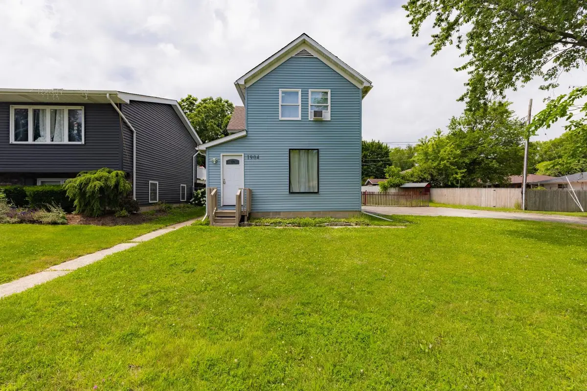 1904 Ezra Avenue, Zion, IL 60099 - #1
