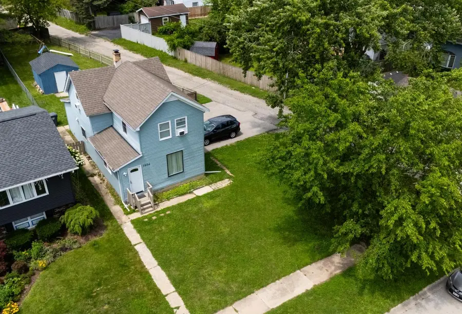 1904 Ezra Avenue, Zion, IL 60099 - #2
