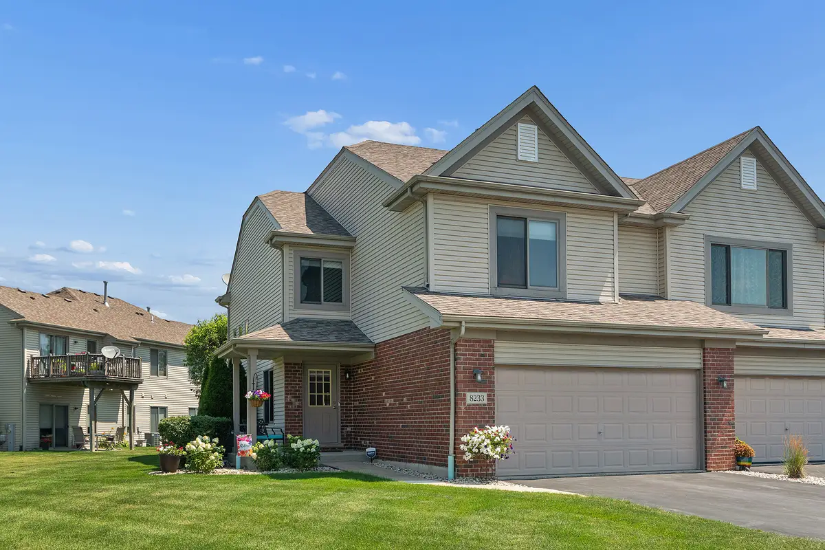 8233 W Chestnut Court, Frankfort, IL 60423 - #1