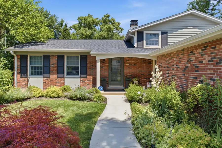 460 Trinity Court, Buffalo Grove, IL 60089 - #2