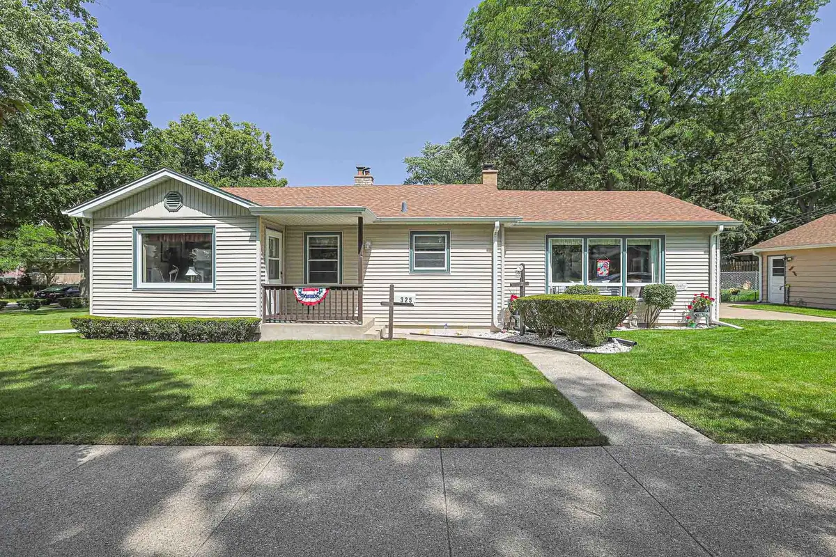 325 S Lodge Lane, Lombard, IL 60148 - #1