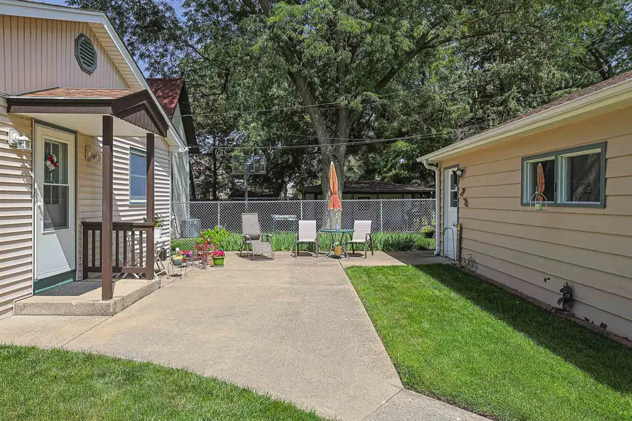 325 S Lodge Lane, Lombard, IL 60148 - #3