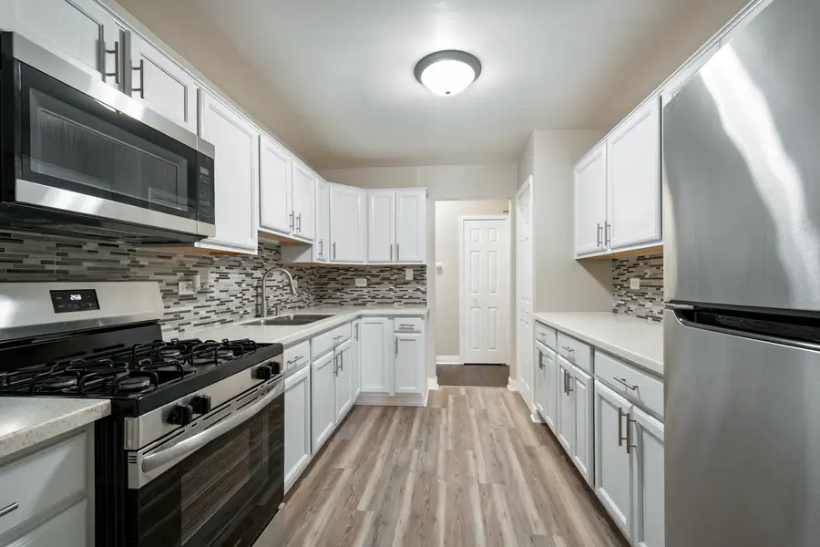 9562 Park Lane #2I, Des Plaines, IL 60016 - #3
