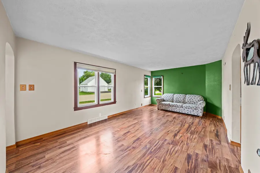 224 Avenue H Avenue, Rochelle, IL 61068 - #3