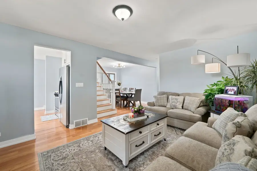4656 25th Avenue, Schiller Park, IL 60176 - #3