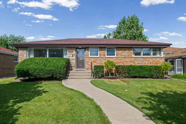 9338 Lowell Avenue, Skokie, IL 60076