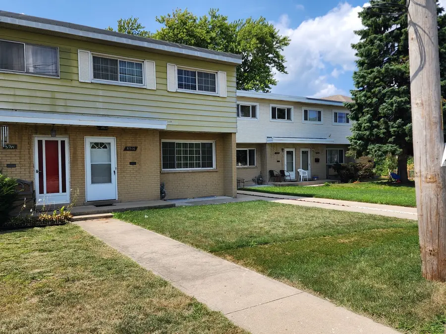 8916 Gross Point Road, Skokie, IL 60077 - #2