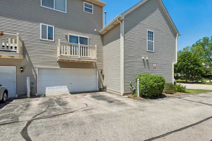 1584 Shire Court, Gurnee, IL 60031 - #3