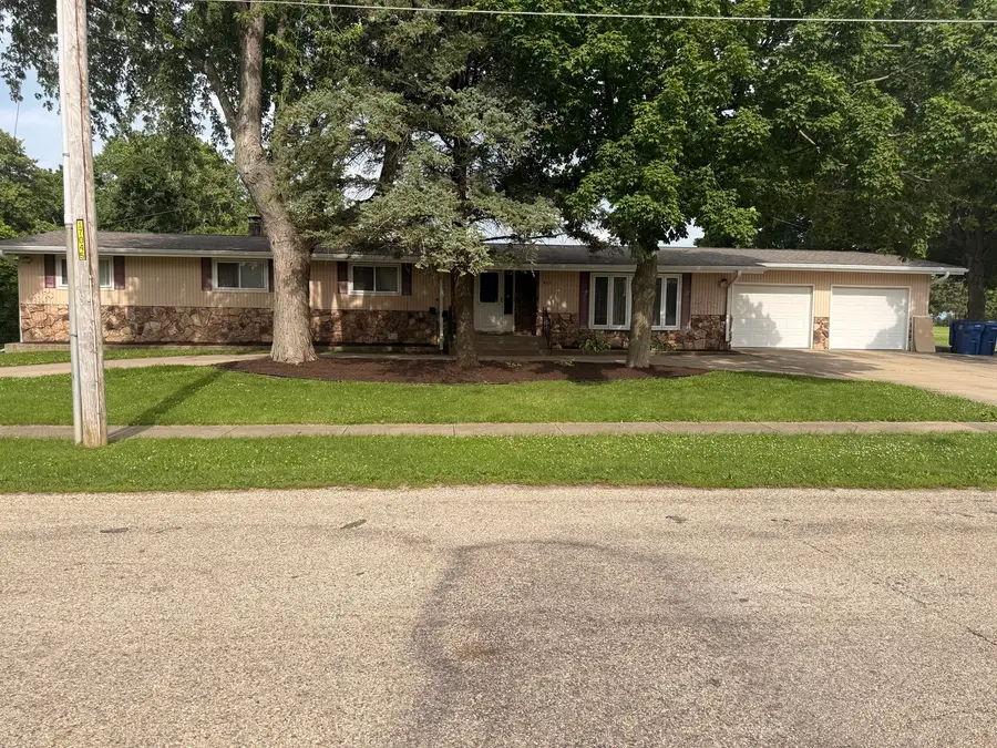 507 S Sheridan Street, Granville, IL 61326 - #3
