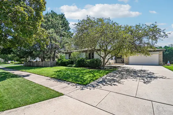 815 S Salem Avenue, Arlington Heights, IL 60005