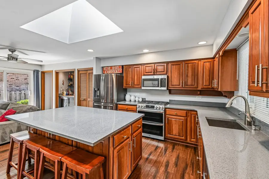 815 S Salem Avenue, Arlington Heights, IL 60005 - #3