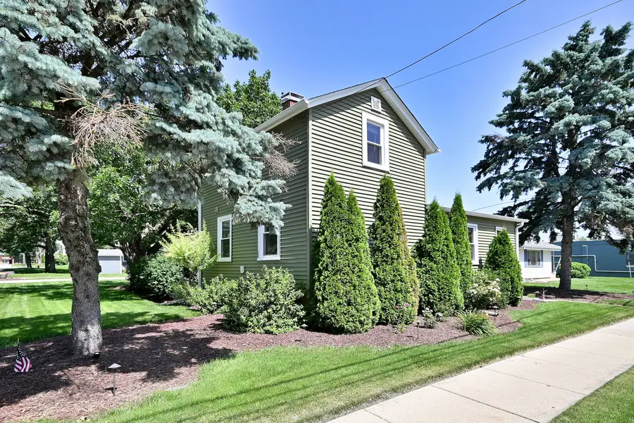 116 S River Street, Montgomery, IL 60538 - #3
