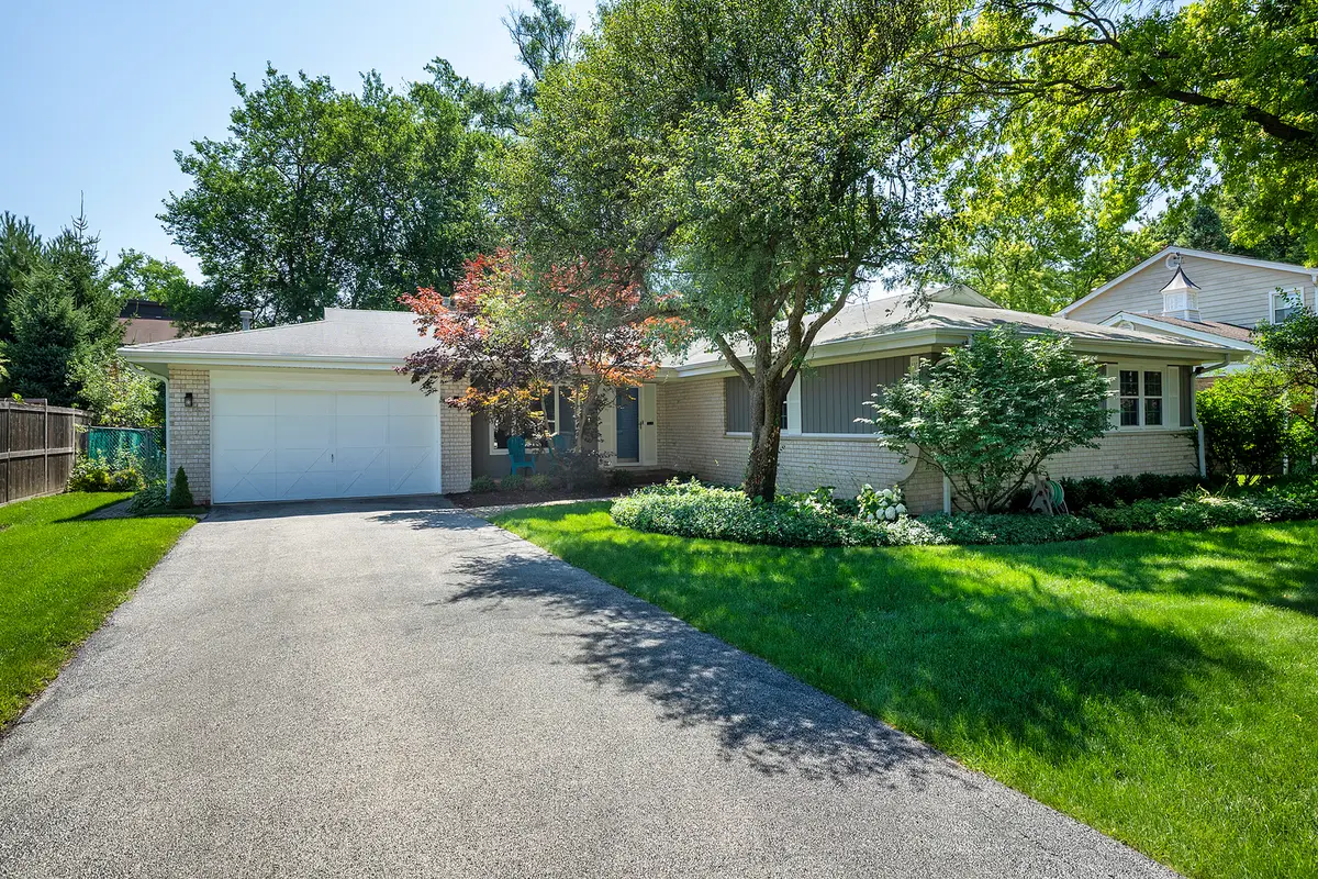 2013 Clover Road, Northbrook, IL 60062 - #1