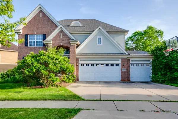 332 Colonial Drive, Vernon Hills, IL 60061