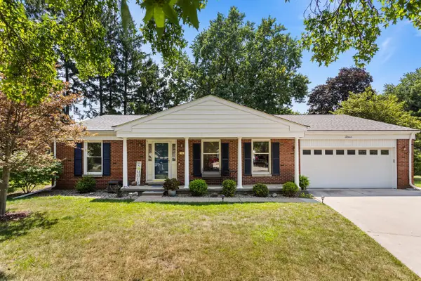 4 Stanford Place, Champaign, IL 61820