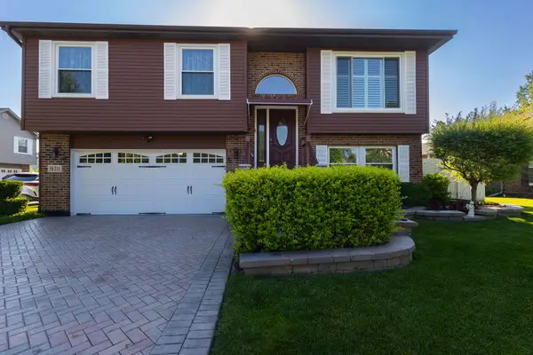 16211 Hunter Court, Orland Hills, IL 60487