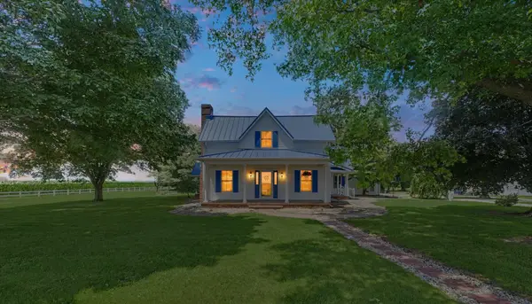 530 N County Road 2560 Road, Newman, IL 61942