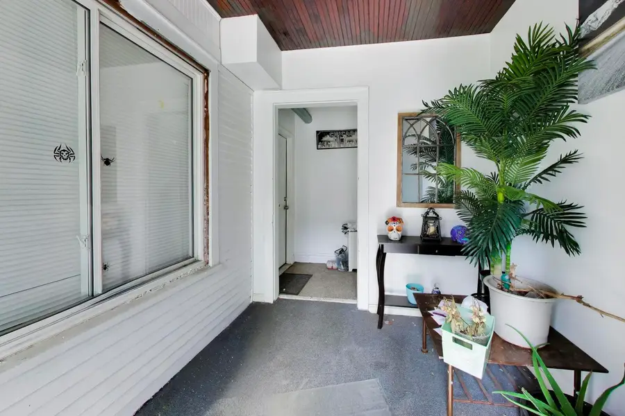 4202 N Sacramento Avenue, Chicago, IL 60618 - #3