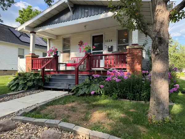 1114 S Oak Street, Bloomington, IL 61701