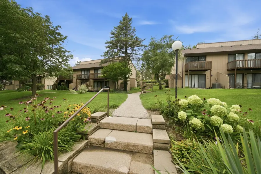 26 Jamaica Colony #3, Fox Lake, IL 60020 - #3