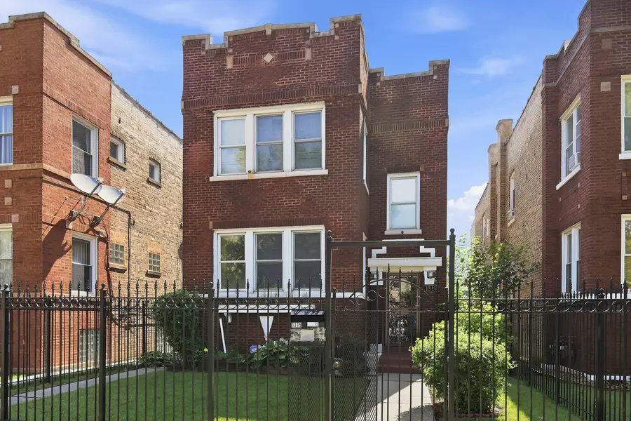 1315 N Massasoit Avenue N, Chicago, IL 60651 - #2