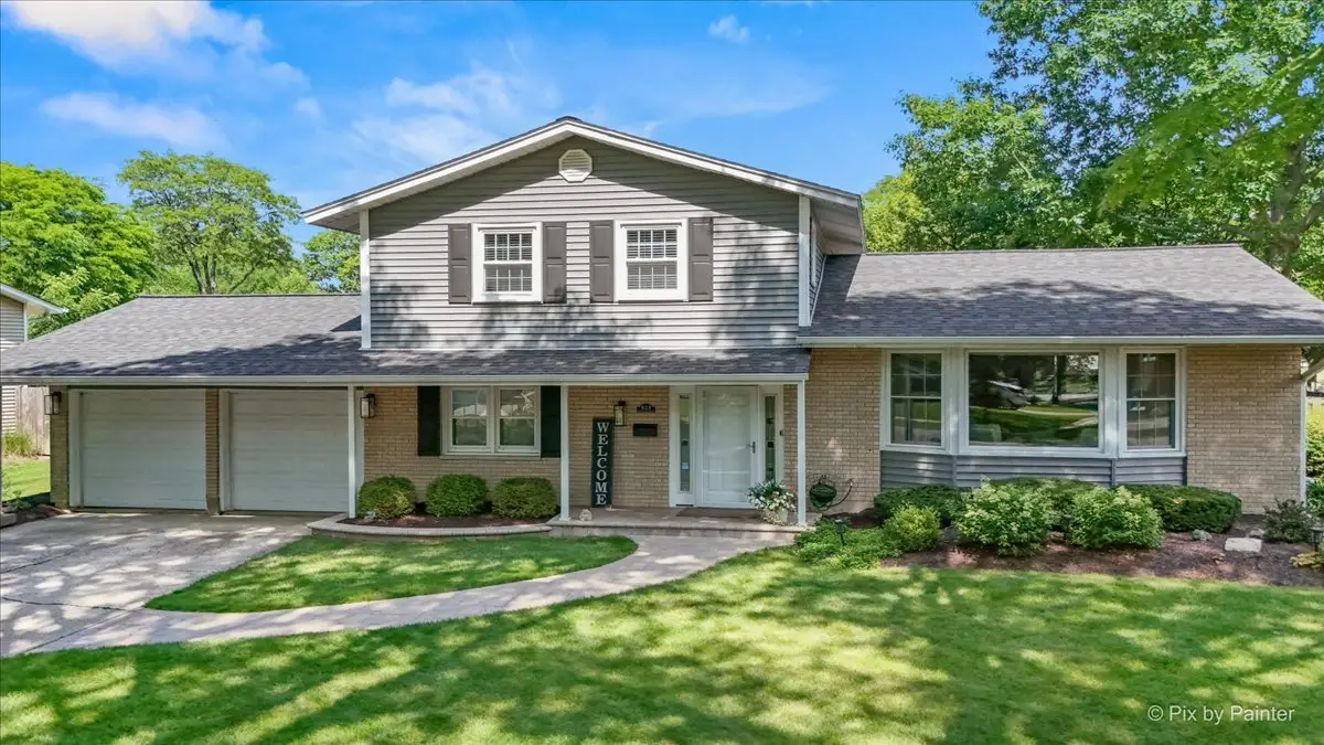 923 E Schirra Drive, Palatine, IL 60074 - #1