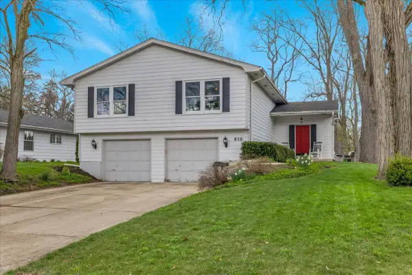 828 S Jefferson Street, Batavia, IL 60510