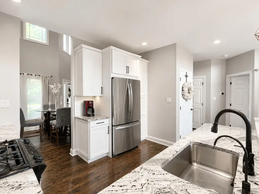 20432 Fallingwater Circle, Frankfort, IL 60423 - #3