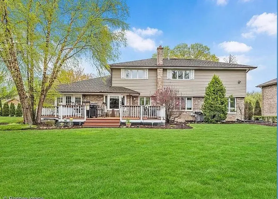 430 Waterford Drive, Willowbrook, IL 60527 - #2