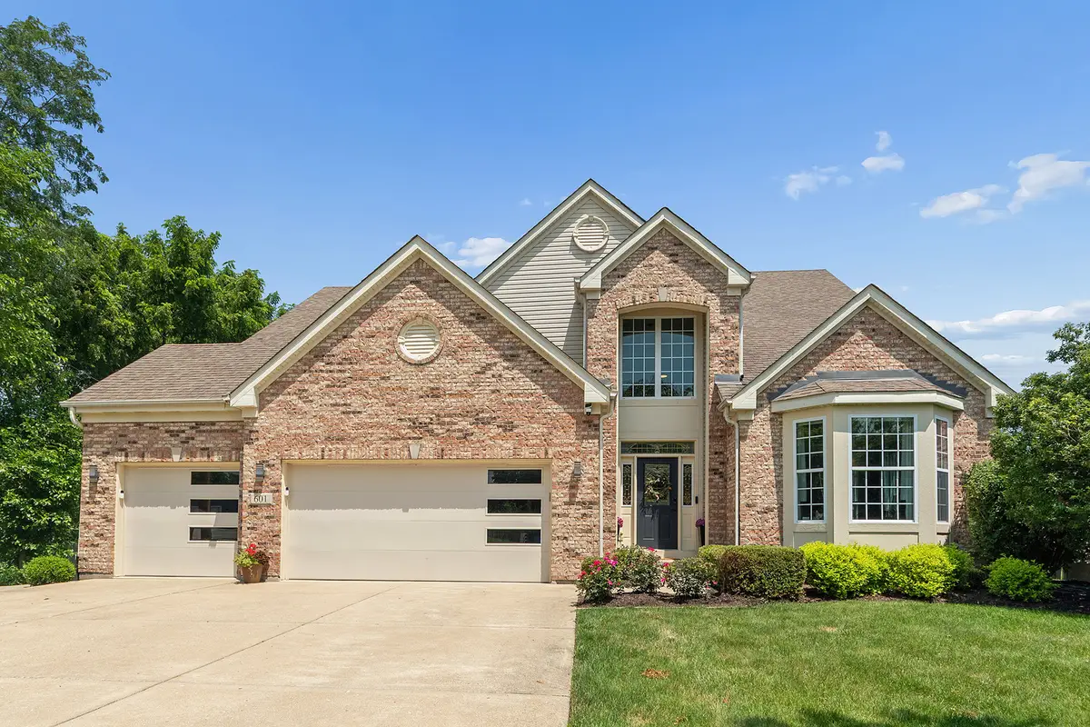 601 E 4th Avenue, New Lenox, IL 60451 - #1