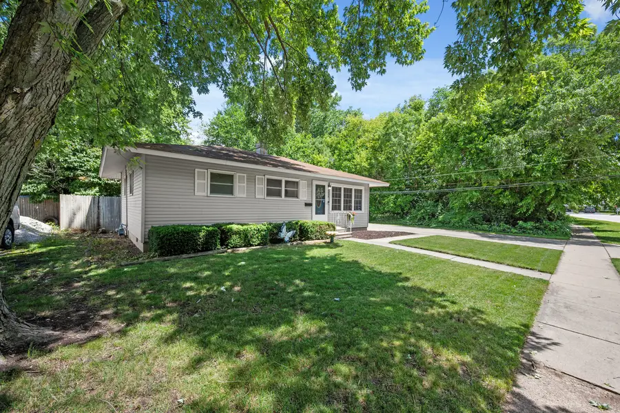 1628 E Dresser Road, Dekalb, IL 60115 - #3