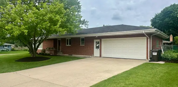 305 N Timothy Lane, McHenry, IL 60050