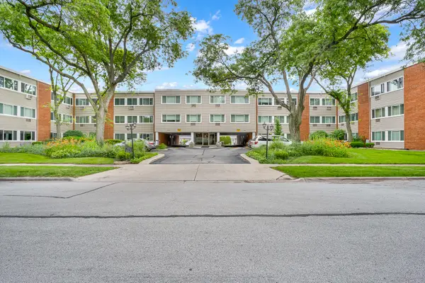 1139 Leavitt Avenue #308, Flossmoor, IL 60422