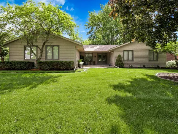 1441 Ramsey Close, Rockford, IL 61107