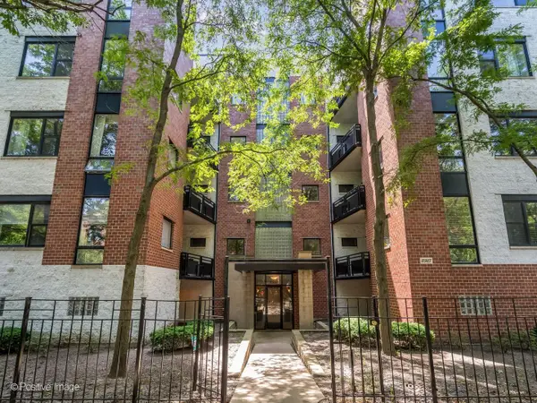 2317 W Wolfram Street #411, Chicago, IL 60618