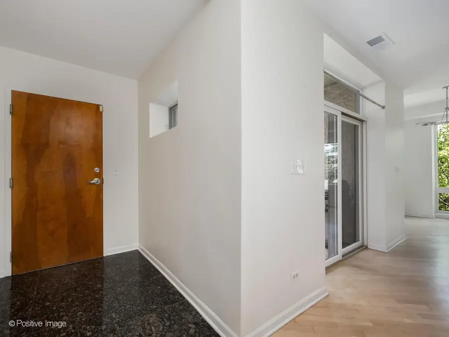 2317 W Wolfram Street #411, Chicago, IL 60618 - #2