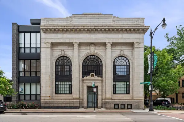 1425 W Fullerton Avenue #2N, Chicago, IL 60614