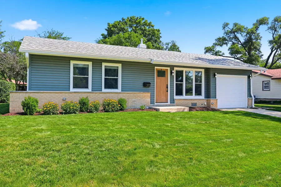 372 Clearmont Drive, Elk Grove Village, IL 60007 - #2