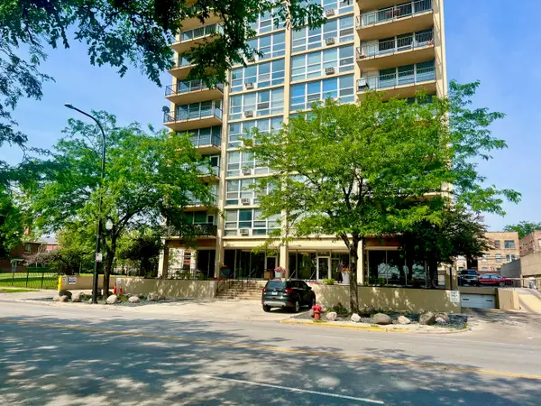 6730 S South Shore Drive #501, Chicago, IL 60649