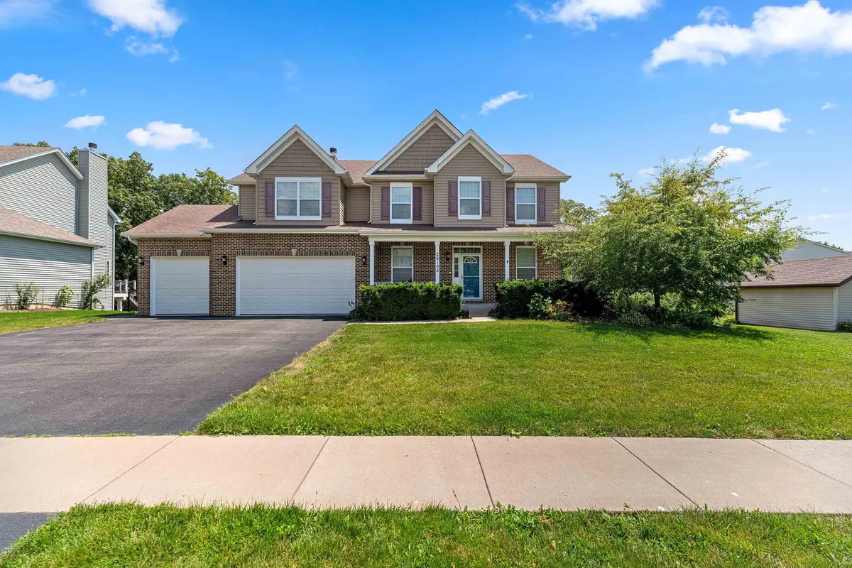 26105 W Ravine Woods Drive, Channahon, IL 60410 - #1