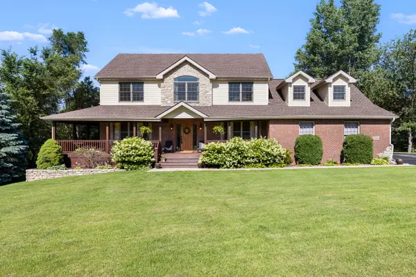 12810 Skyline Drive, Roscoe, IL 61073