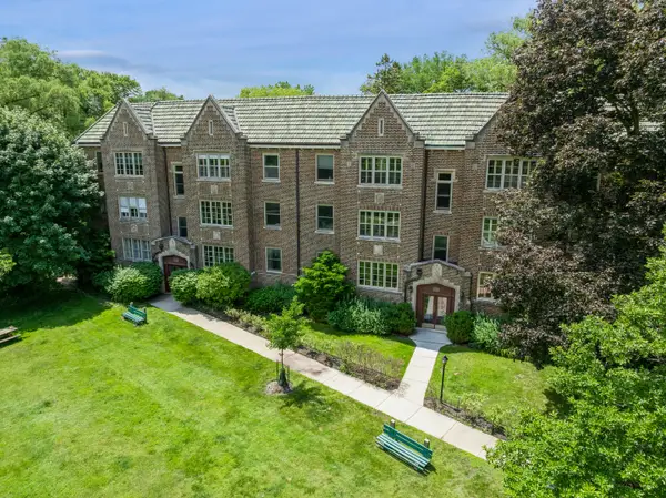 Address Withheld By Seller, Evanston, IL 60201