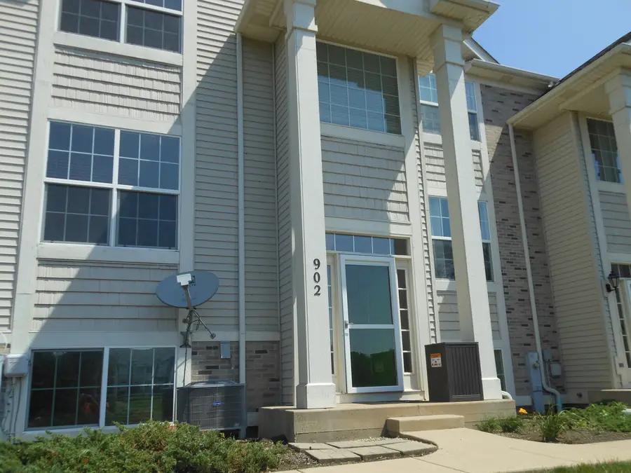 902 Summit Creek Drive, Shorewood, IL 60404 - #2