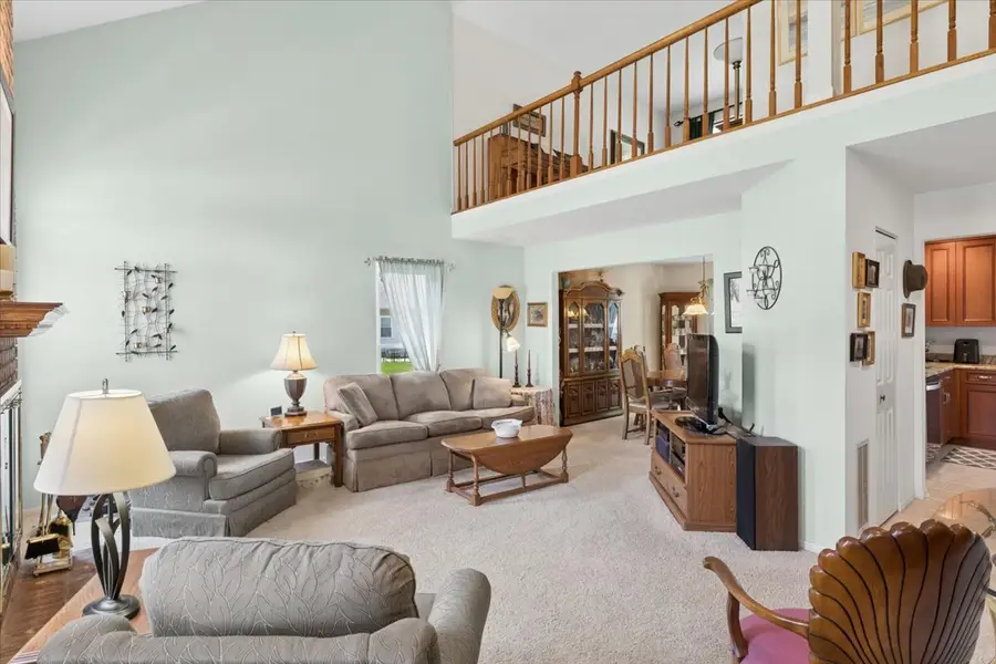 4062 N Newport Court, Arlington Heights, IL 60004 - #3