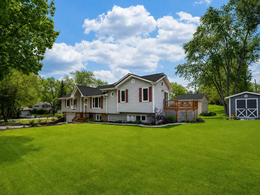 110 Oakwood Lane, Bartlett, IL 60103 - #2