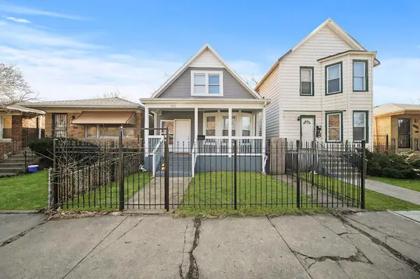 7931 S East End Avenue, Chicago, IL 60617