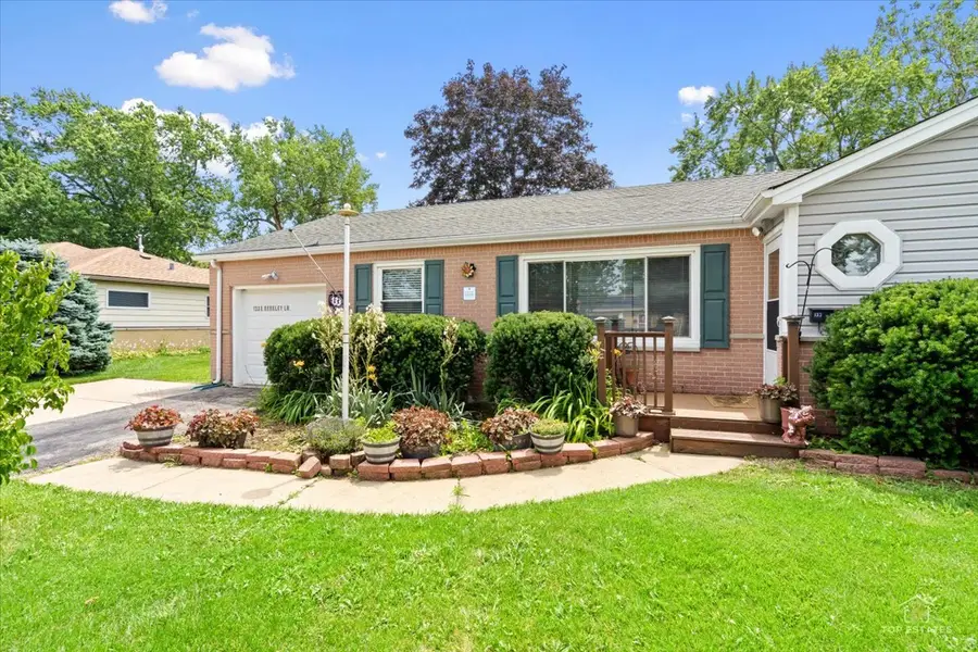 133 E Berkley Lane, Hoffman Estates, IL 60169 - #3
