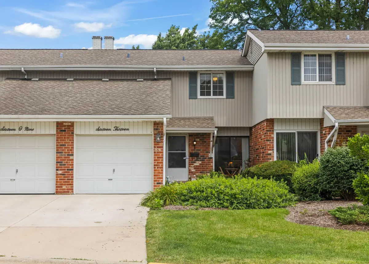 1613 Groton Court, Wheaton, IL 60189 - #1