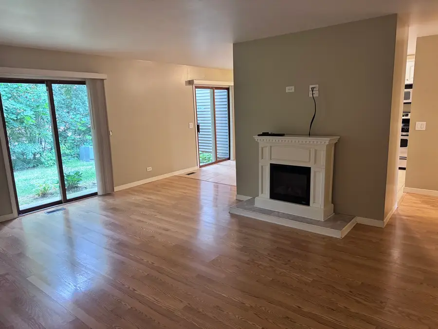408 Heine Avenue #408, Elgin, IL 60123 - #2